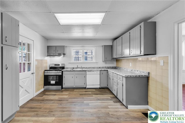 133 S 14th St, Easton, PA 18042 - kitchen featuring dishwasher, stainless steel electric range, gray cabinets, a paneled ceiling, and healthy amount of natural light