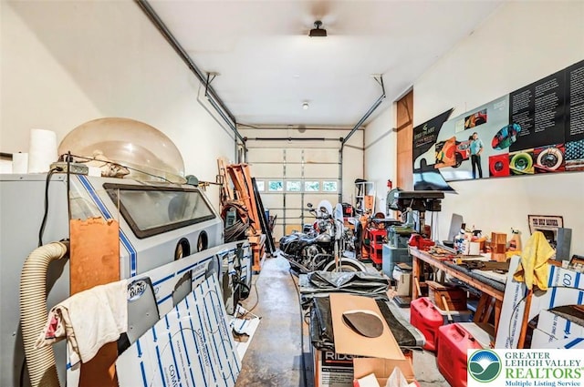 664 Griscom Rd, Barrett Twp, PA 18323 - view of garage