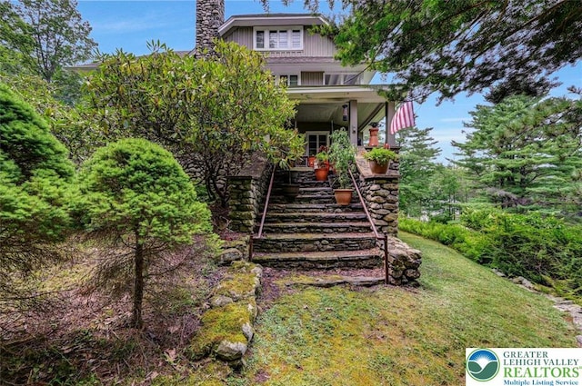 664 Griscom Rd, Barrett Twp, PA 18323 - view of front of house with stairs