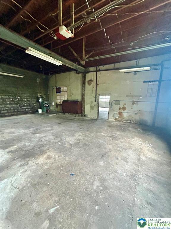 603 Shawnee, Roseto Boro, PA 18013 - photo 22