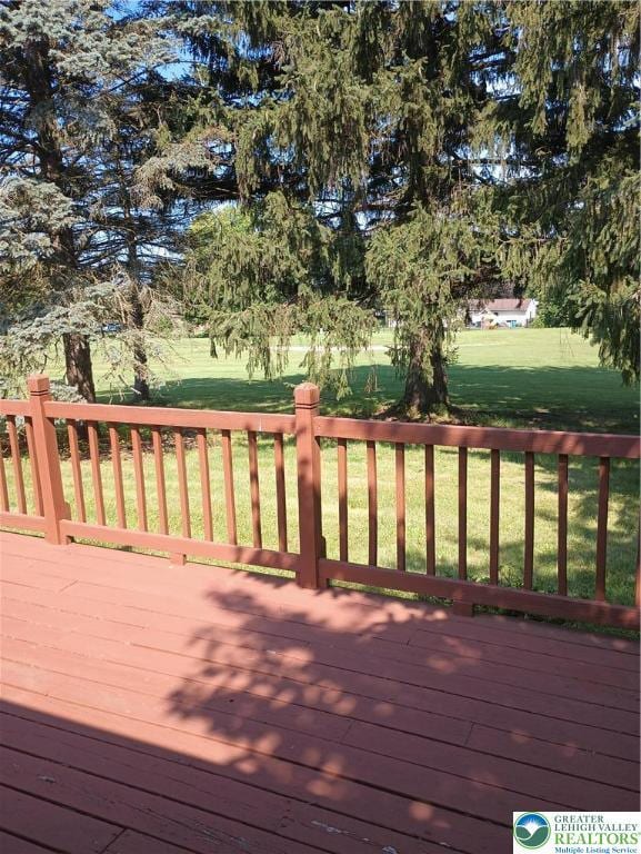 6059 Clubhouse Ln, Lower Macungie Twp, PA 18106 - deck with a lawn
