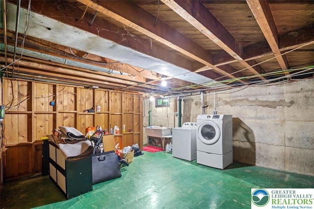 1321 W Union Blvd, Bethlehem City, PA 18018 - unfinished below grade area featuring washer and clothes dryer and a sink