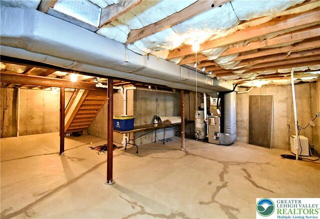 5631 Stonecroft Ln, Lower Macungie Twp, PA 18106 - unfinished below grade area featuring water heater and heating unit