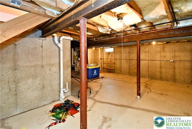 5631 Stonecroft Ln, Lower Macungie Twp, PA 18106 - view of unfinished below grade area