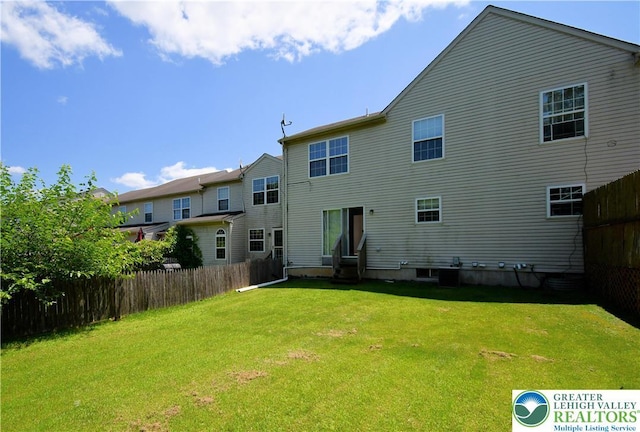 5631 Stonecroft Ln, Lower Macungie Twp, PA 18106 - back of house with entry steps