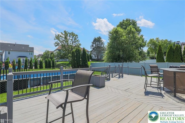 3536 New Hampshire Ave, Bethlehem Twp, PA 18045 - view of deck