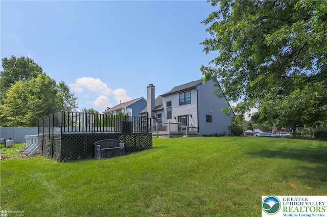 3536 New Hampshire Ave, Bethlehem Twp, PA 18045 - view of yard featuring a deck