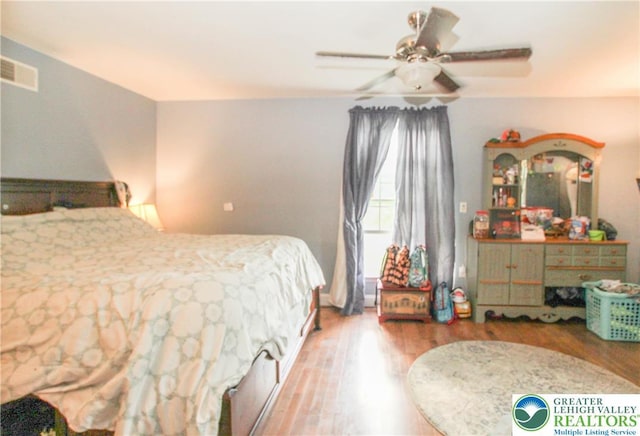 518 Bauer Rd, Moore Twp, PA 18014 - bedroom with wood finished floors and ceiling fan