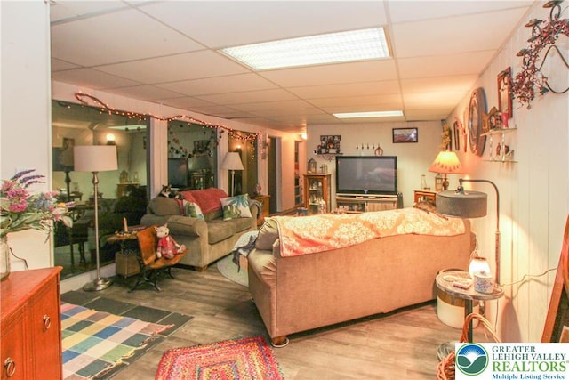 518 Bauer Rd, Moore Twp, PA 18014 - living area with a drop ceiling and wood finished floors