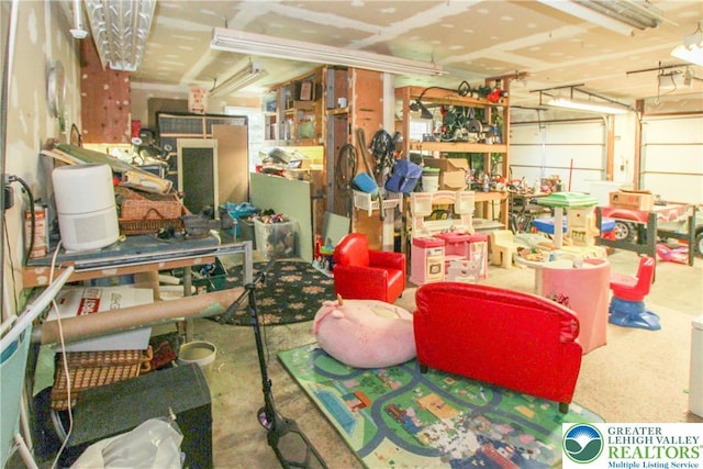 518 Bauer Rd, Moore Twp, PA 18014 - garage featuring a workshop area