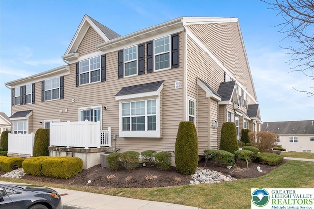 4094 Bunker Hill Dr S, Upper Saucon Twp, PA 18036 - view of front of property