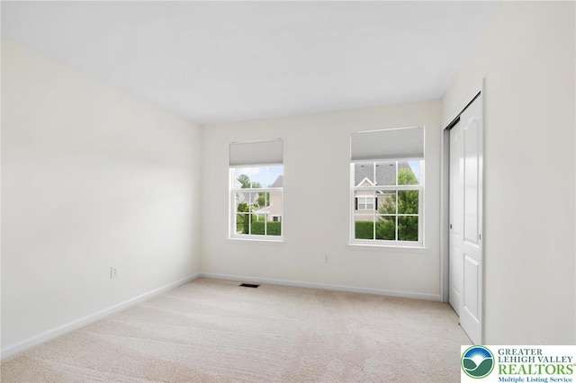4094 Bunker Hill Dr S, Upper Saucon Twp, PA 18036 - carpeted empty room with baseboards