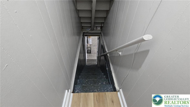 1500 Schuylkill Ave, Reading City, PA 19601 - stairway with wood finished floors