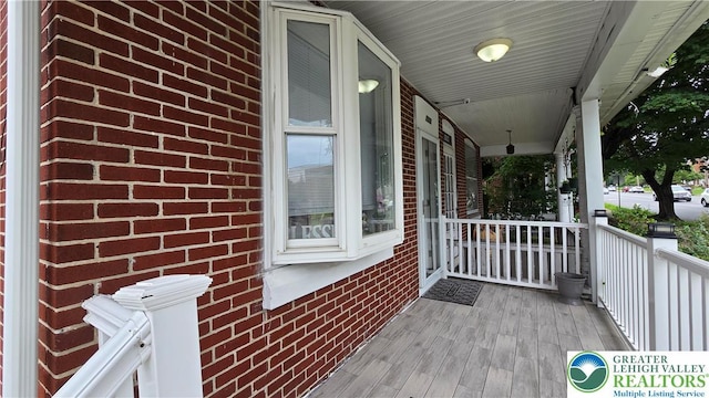 1500 Schuylkill Ave, Reading City, PA 19601 - view of porch