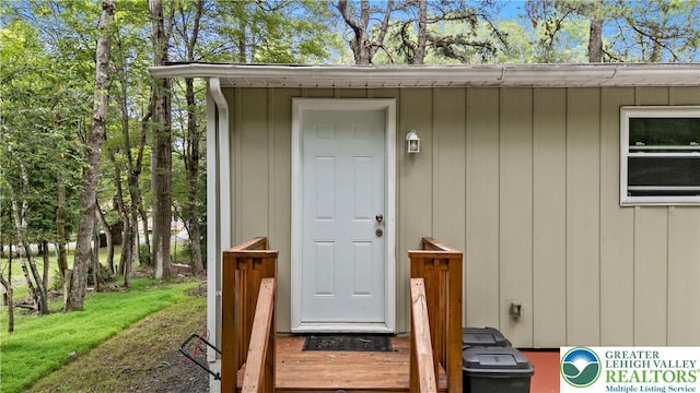 29 Long Brook Way, Penn Forest Twp, PA 18210 - doorway to property