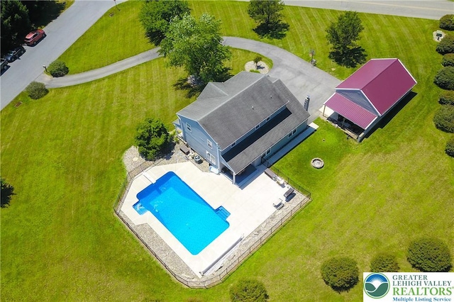 7725 Harbor Ct, Washington Twp, PA 18080 - aerial view of property and surrounding area featuring a pool area