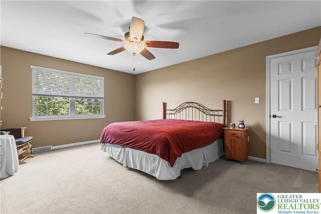 7725 Harbor Ct, Washington Twp, PA 18080 - carpeted bedroom featuring baseboards and a ceiling fan