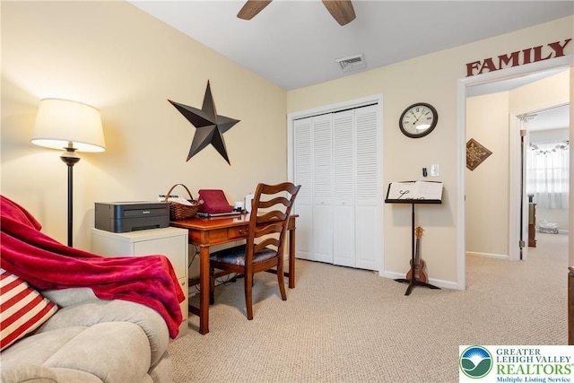 7 Rosemont Ct, Palmer Twp, PA 18045 - carpeted bedroom featuring a closet and a ceiling fan