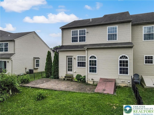 5587 Stonecroft Ln, Lower Macungie Twp, PA 18106 - back of property with a patio