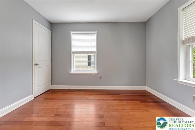 6945 Hunt Dr, Lower Macungie Twp, PA 18062 - empty room featuring light wood-type flooring