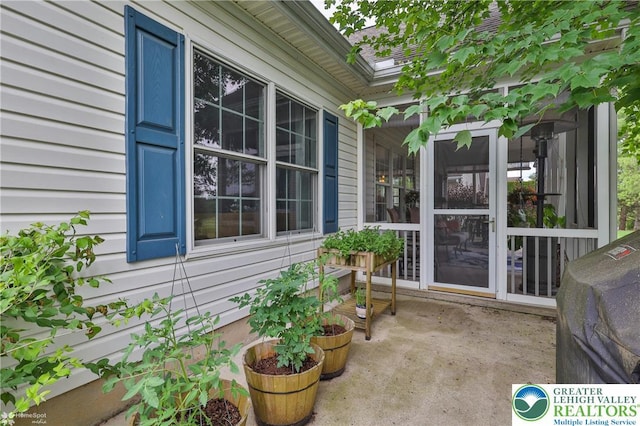 4076 Pine Hurst Dr, Allen Twp, PA 18067 - view of patio / terrace with a grill