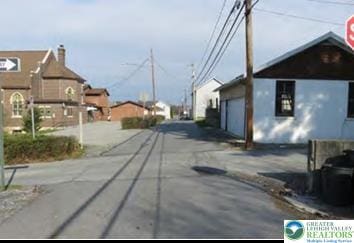 732 Washington Ave, Northampton Boro, PA 18067 - view of concrete street with a residential view