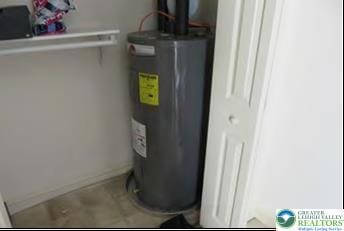 732 Washington Ave, Northampton Boro, PA 18067 - utilities featuring water heater