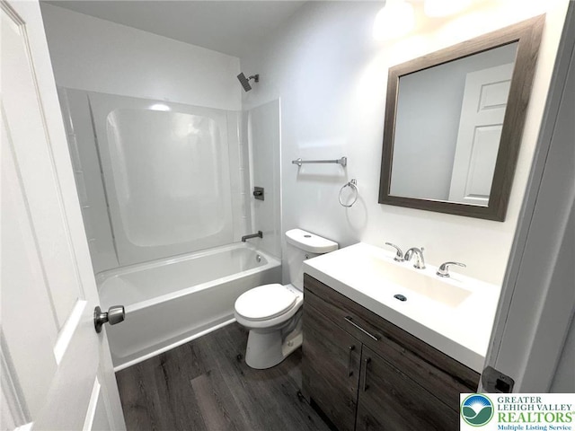 801 W Broad, Bethlehem City, PA 18018 - full bath with vanity, wood finished floors, and tub / shower combination