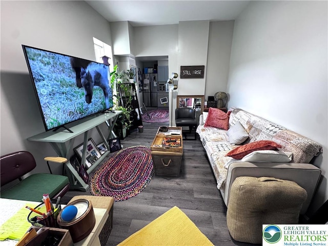 801 W Broad, Bethlehem City, PA 18018 - living area with wood finished floors