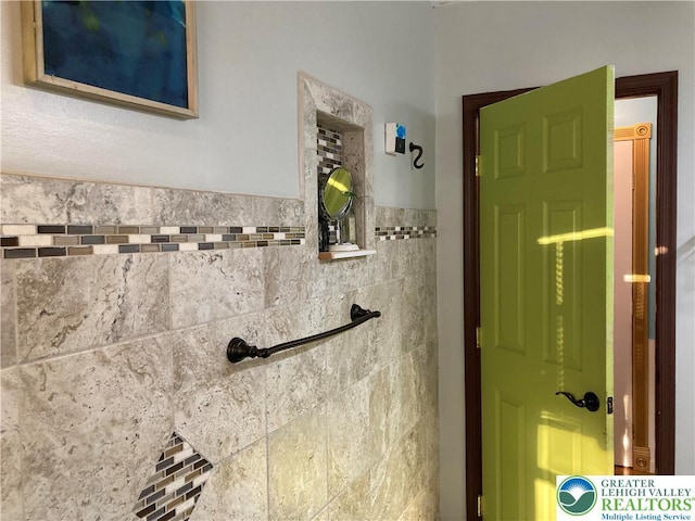 5984 Rte 412, Springfield Twp, PA 18077 - view of bathroom
