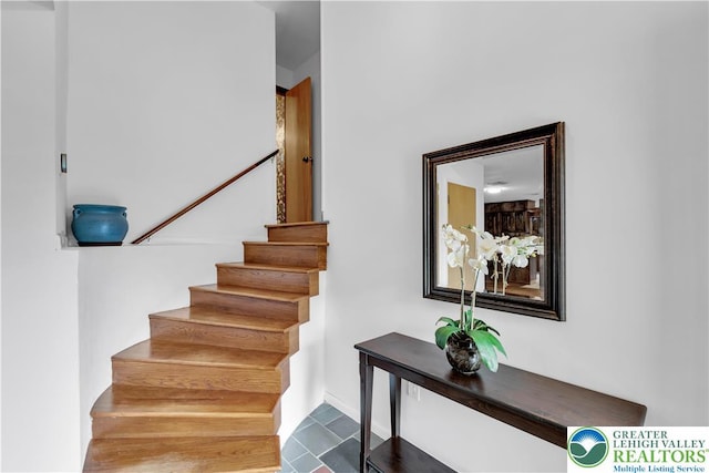 8555 Mohr Ln, Weisenberg Twp, PA 18051 - view of stairs