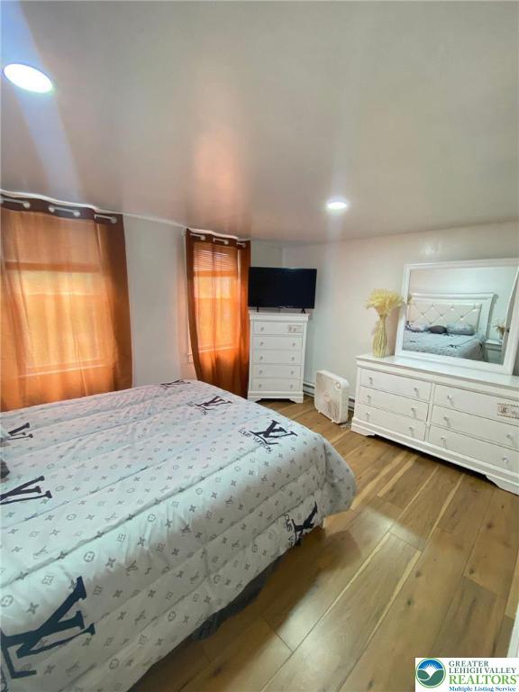 14 Theresa St, Shenandoah, PA 17976 - photo 25