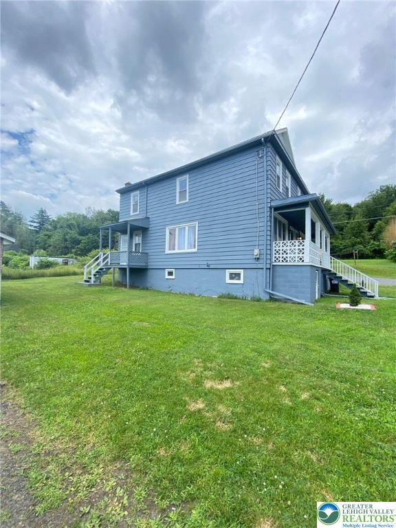 14 Theresa St, Shenandoah, PA 17976 - photo 4