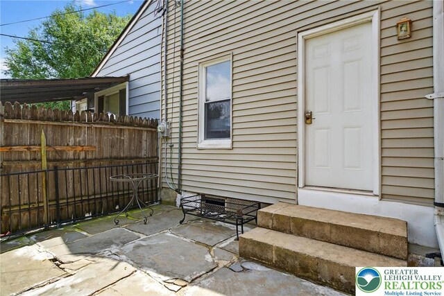 22 N Warren St, Easton, PA 18042 - property entrance featuring a patio and crawl space