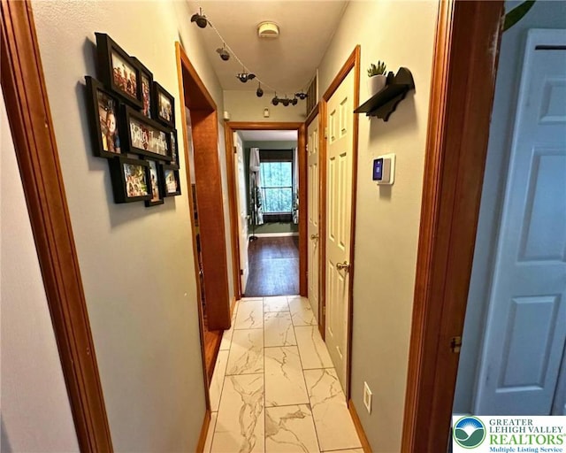 1701 Johns Rd, Chestnuthill Twp, PA 18330 - hall with light marble finish floors and baseboards