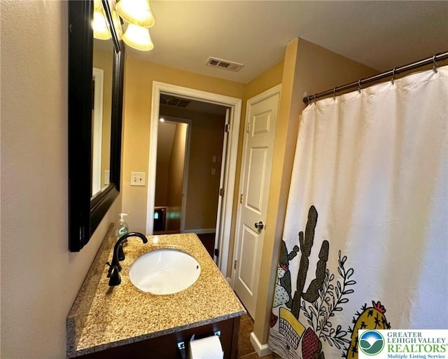 1701 Johns Rd, Chestnuthill Twp, PA 18330 - full bathroom with vanity and a shower with curtain