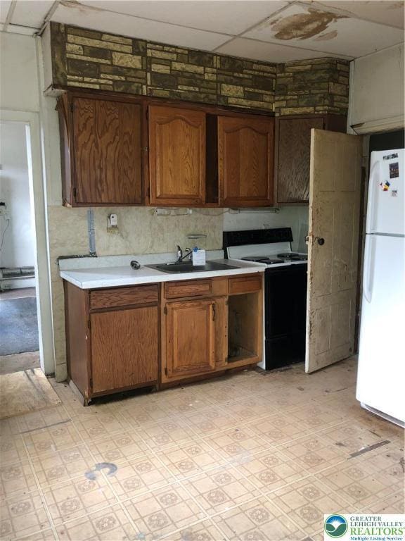 1663 Orthodox St, Philadelphia, PA 19124 - photo 4