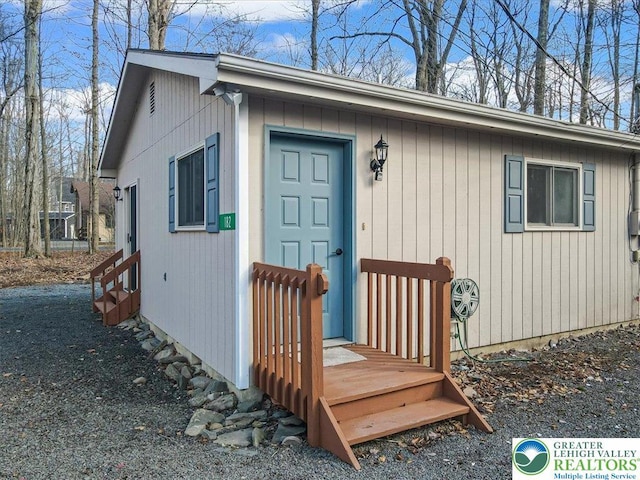 182 Maxatawny Dr, Coolbaugh Twp, PA 18347 - doorway to property