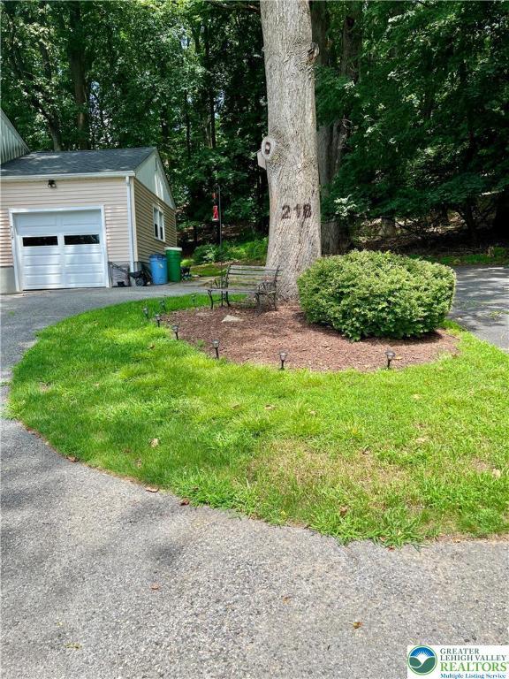 218 E Wyoming St, Allentown City, PA 18103 - photo 3