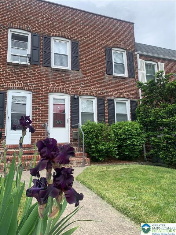 449 E Garrison St, Bethlehem City, PA 18018 - multi unit property with brick siding and a front lawn
