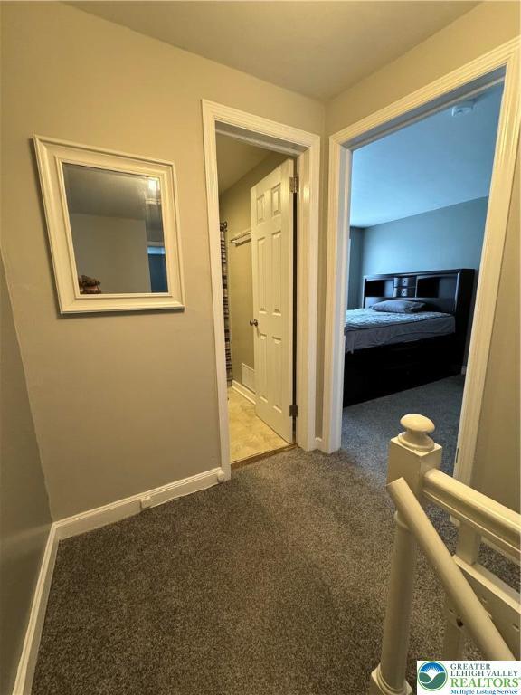 449 E Garrison St, Bethlehem City, PA 18018 - corridor with carpet and baseboards
