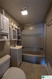 449 E Garrison St, Bethlehem City, PA 18018 - full bath with vanity and shower / bath combo with shower curtain