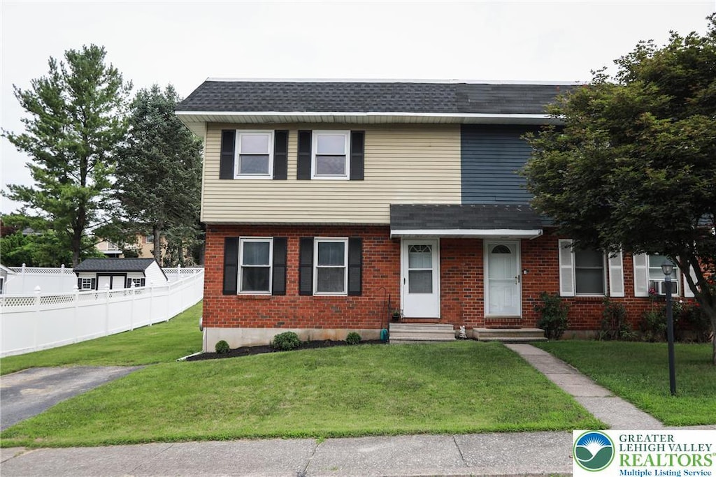 517 Banks St, Northampton Boro, PA 18067 - photo 1