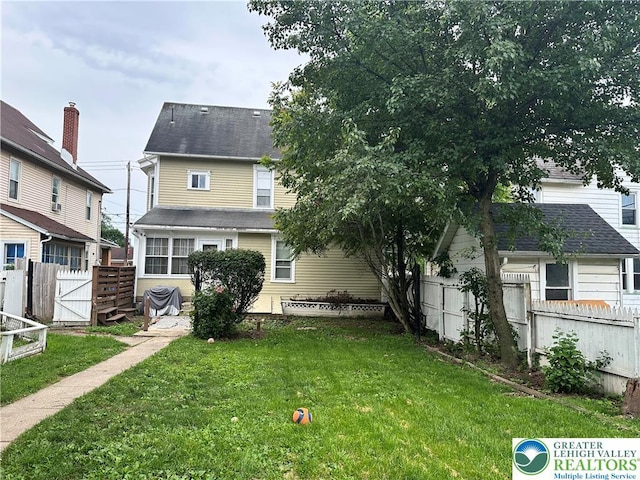 189 W 27th St, Northampton Boro, PA 18067 - back of house