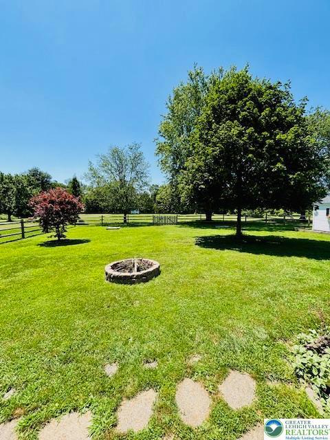 2734 Old Bethlehem Pike, Milford Twp, PA 18951 - view of yard with a fire pit