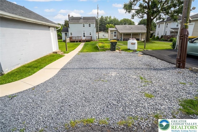 457 E Lawn Rd, Upper Nazareth Twp, PA 18064 - view of green lawn featuring a residential view
