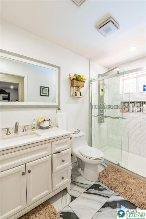 1555 Longleaf Dr, Chestnuthill Twp, PA 18330 - full bath featuring vanity and a shower stall