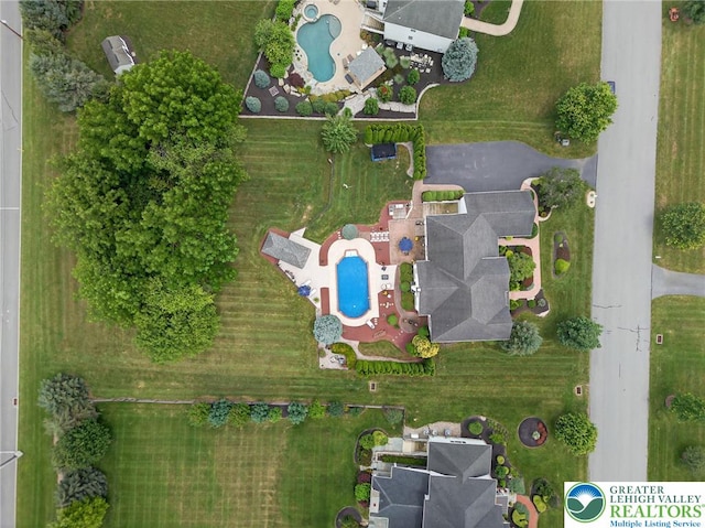 4508 Homestead Dr, Lower Nazareth Twp, PA 18064 - aerial view of a pool