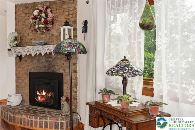 7438 Rte 309, Lynn Twp, PA 18066 - detailed view of a brick fireplace