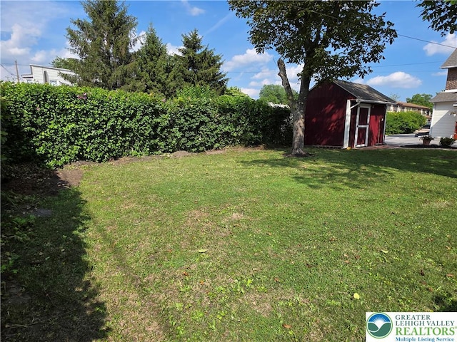 1523 Cedar St, Northampton Boro, PA 18067 - view of green lawn featuring a shed